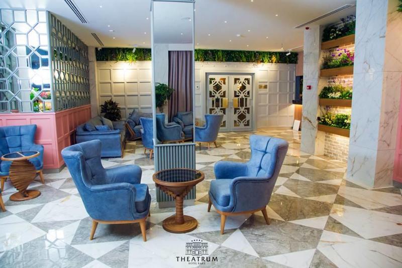 Theatrum Hotel Baku Exterior foto The atrium